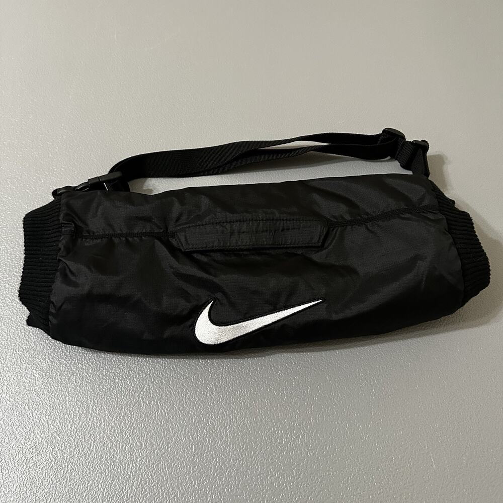 Football Nike Pro Hyperwarm Hand Warmer Black With Embroidered Swoosh Logo